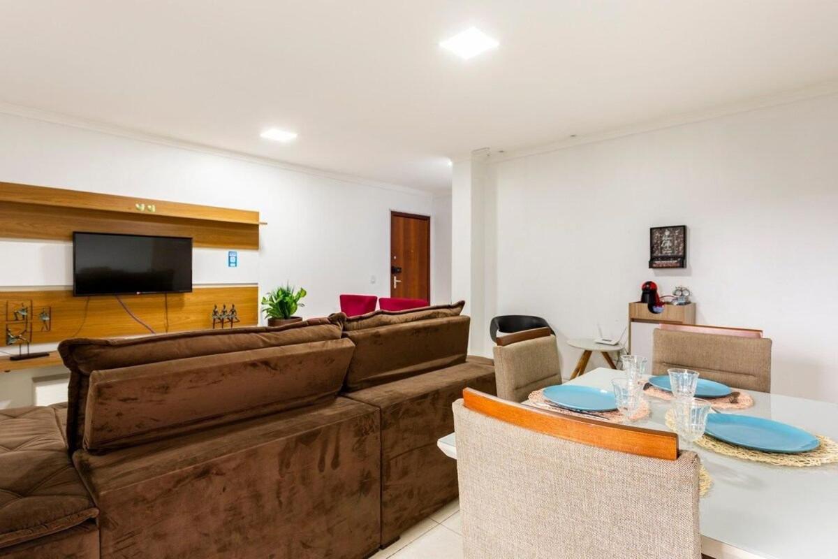 Ap 85M2 , 2Qts Com Suite , Estacionamento, Cozinha Completa , Wi-Fi 500Mb , Jr Catito Brasilia Exterior photo
